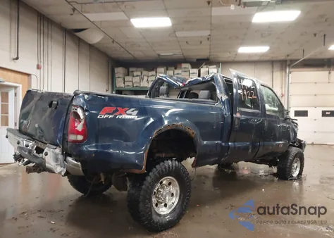 2004 Ford F-350 Lariat/Xl/Xlt из США, поврежденный, VIN 1FTSW31P34EC82017